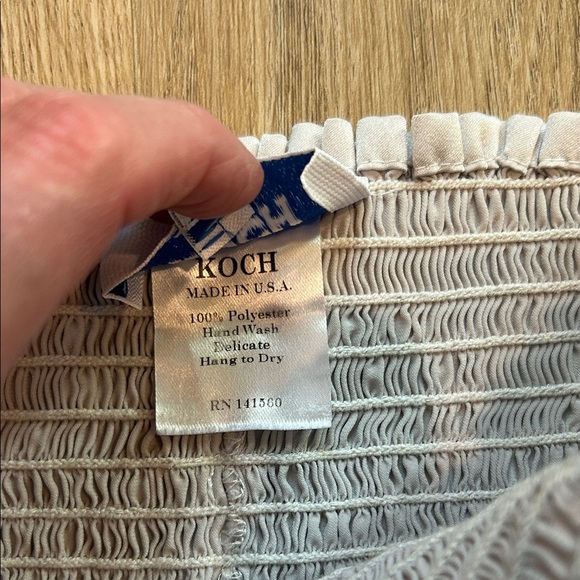 Chic High-Waist Light Grey/Silver Women's Shorts - Picture 4 of 7